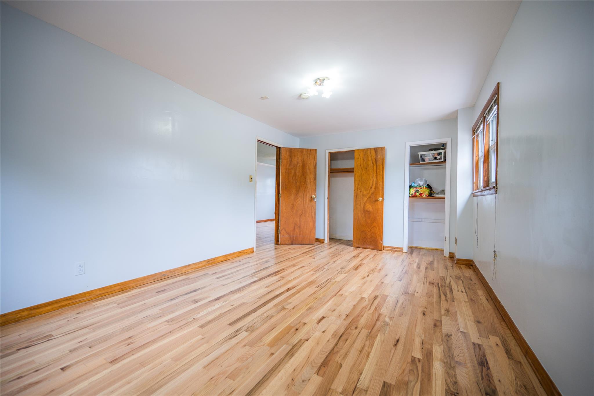 #15 photo, 59-38 Xenia Street, クイーンズ区 Corona , NY 11368