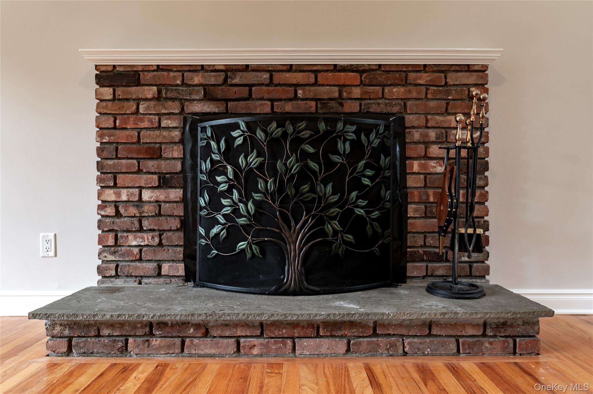 #8 photo, 2 Jean Lane, New City , NY 10956