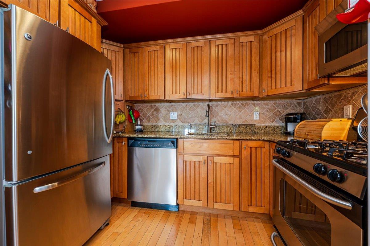 #12 photo, 600 Clarence Avenue, ブロンクス区 Bronx , NY 10465