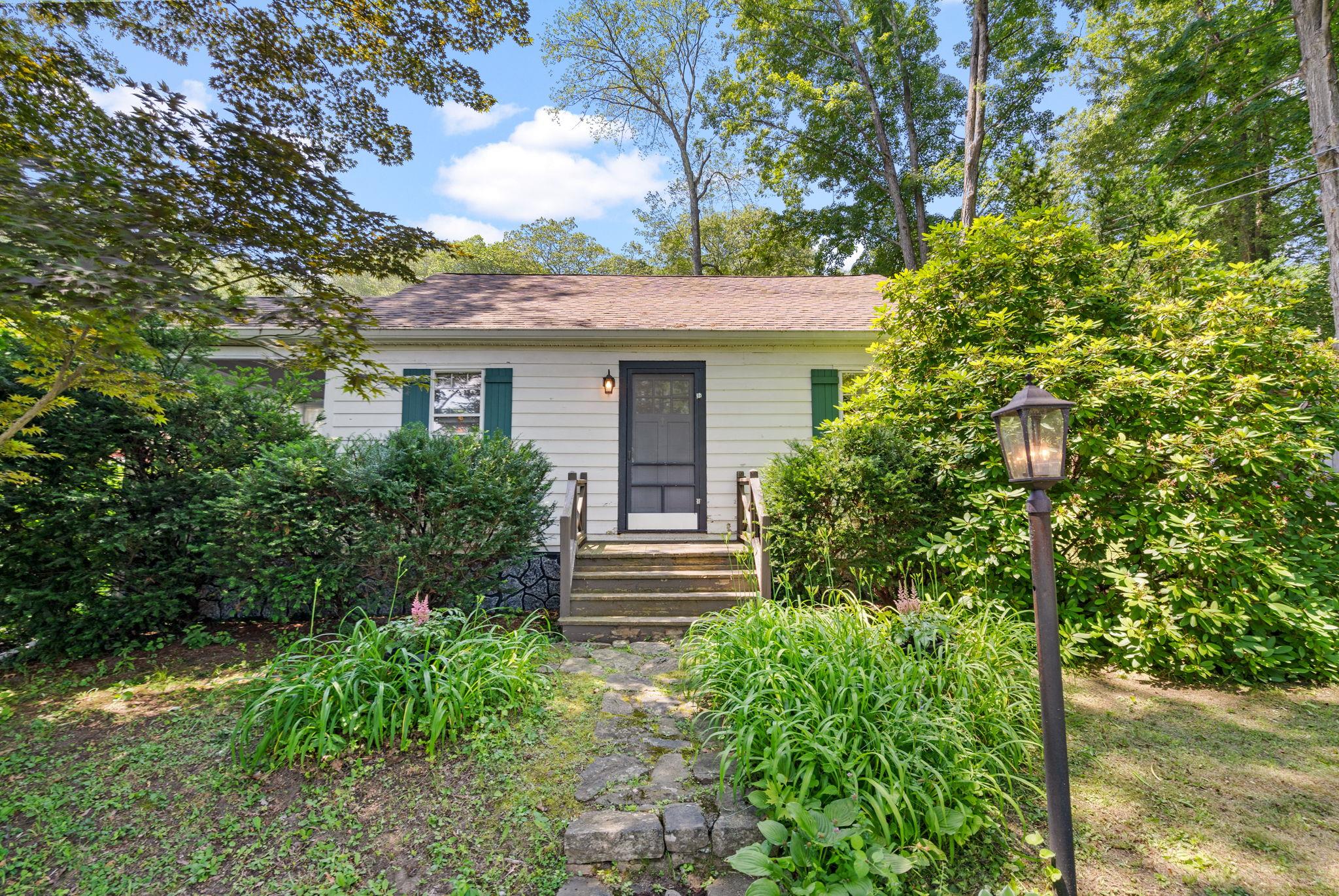 #1 photo, 1467 Route 292, Holmes , NY 12531