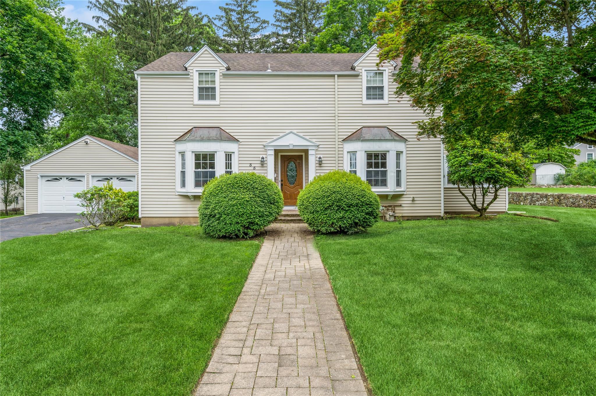 #1 photo, 35 Glenwood Road, New City , NY 10956