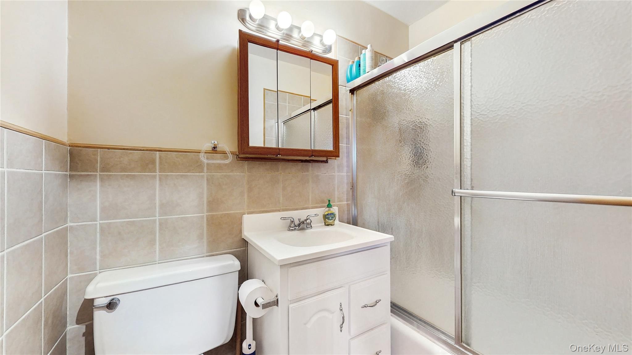 #14 photo, 100 Diplomat Drive, Mount Kisco , NY 10549