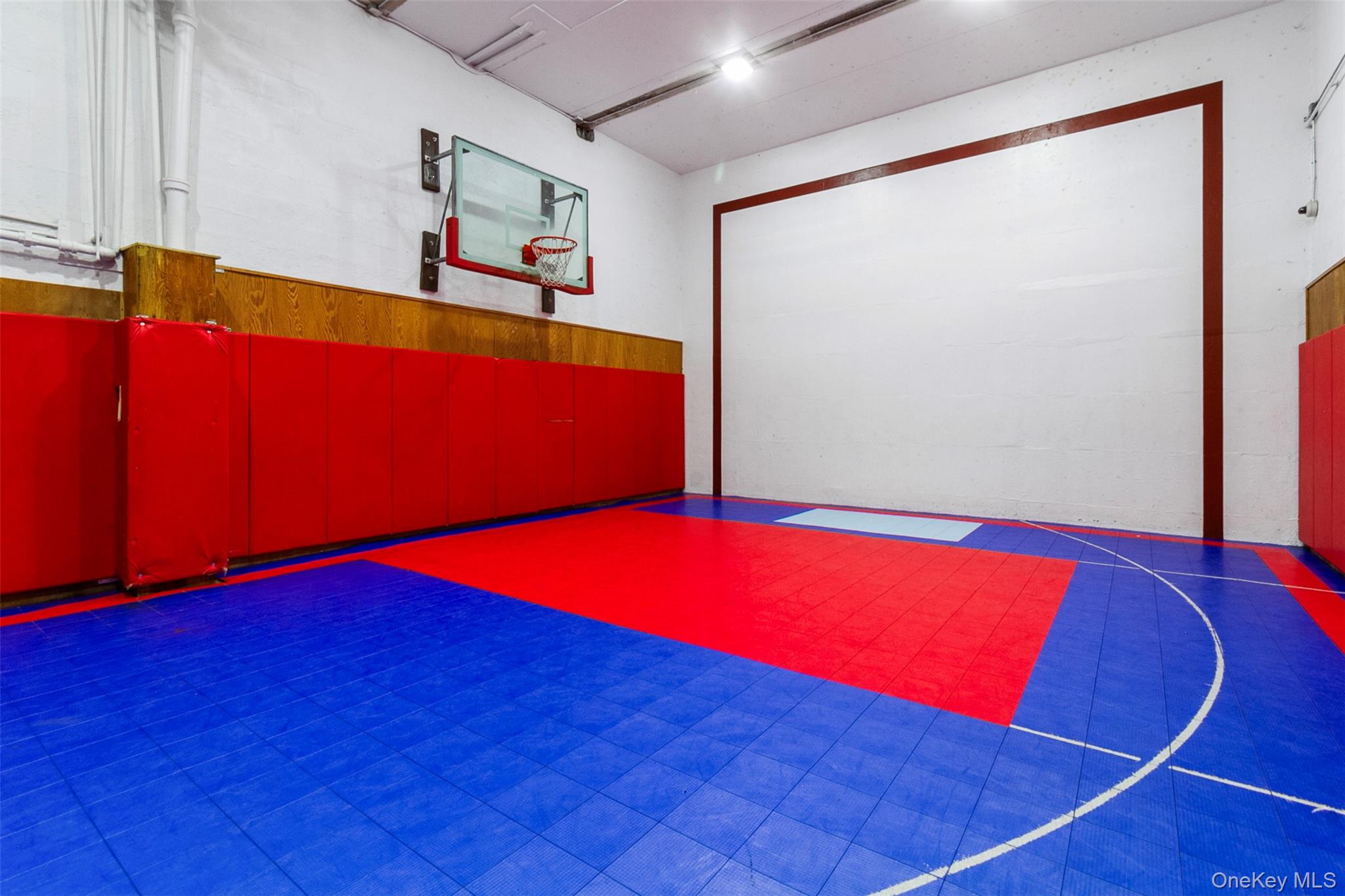 #19 photo, 100 Diplomat Drive, Mount Kisco , NY 10549