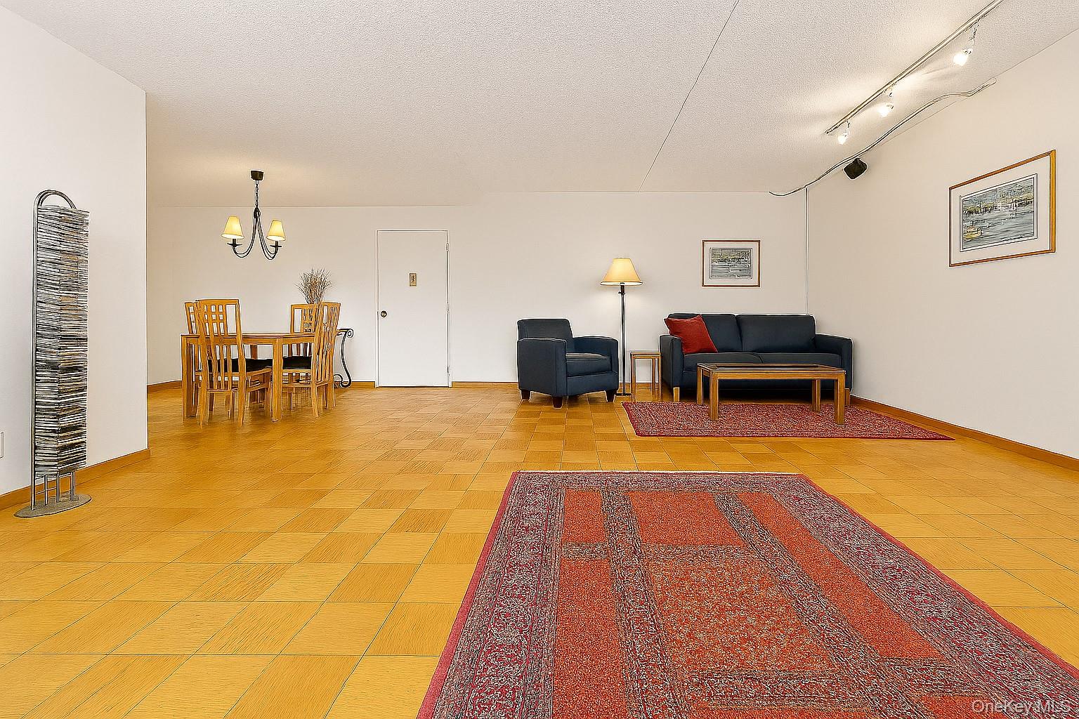 #8 photo, 100 Diplomat Drive, Mount Kisco , NY 10549