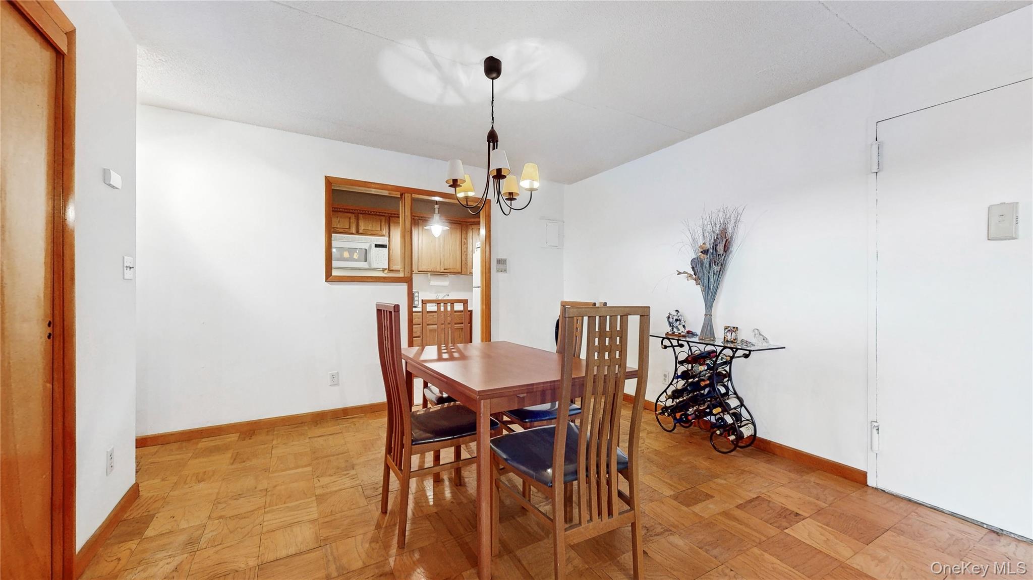 #9 photo, 100 Diplomat Drive, Mount Kisco , NY 10549