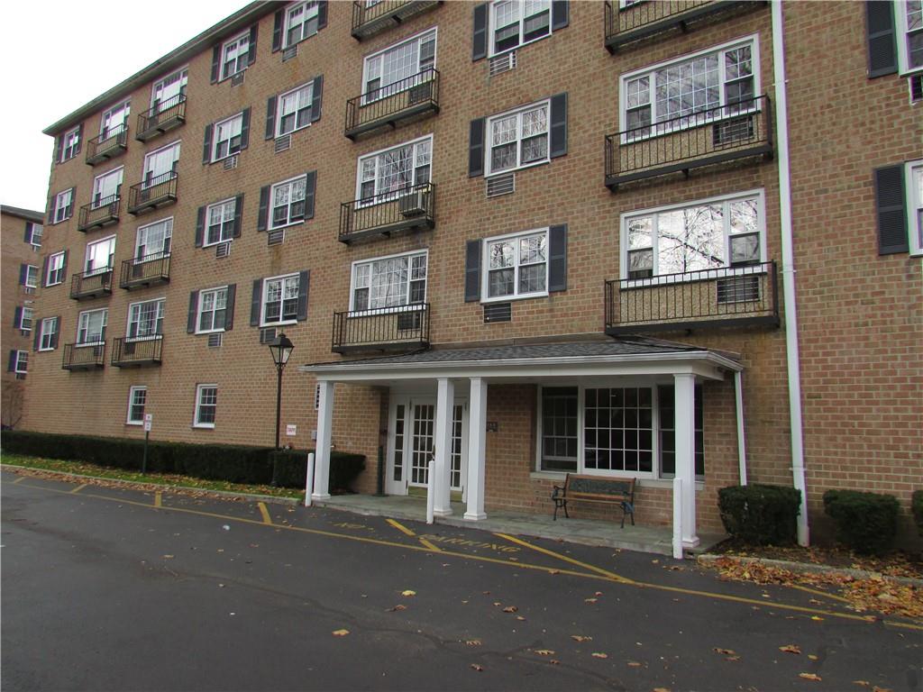 #1 photo, 4 Consulate Drive, Tuckahoe , NY 10707