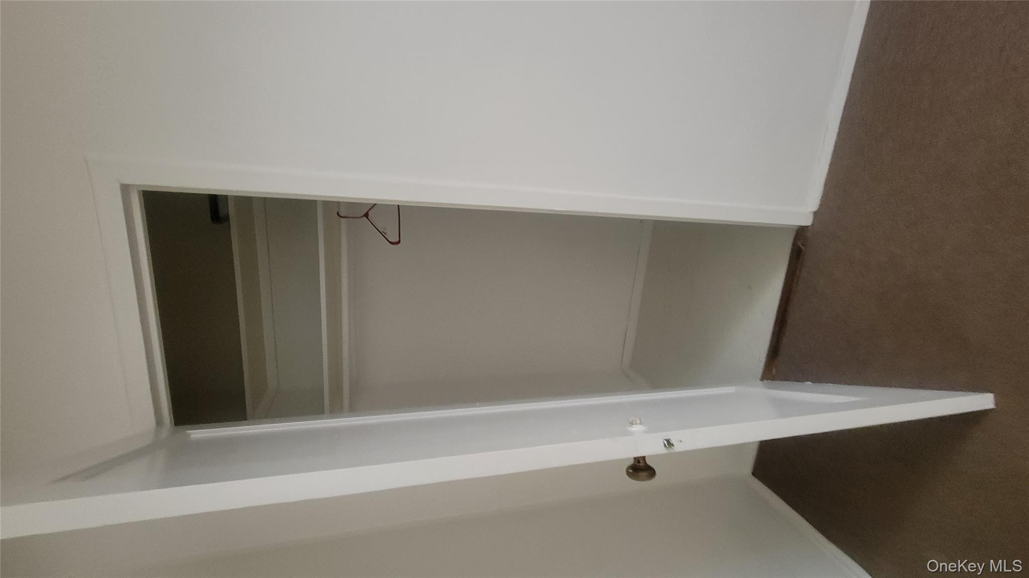 #7 photo, 1596 Unionport Road, برونكس Bronx , NY 10462