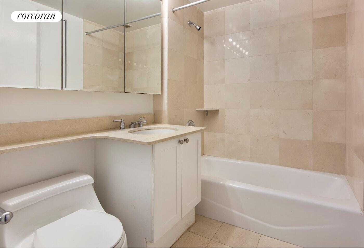 #6 photo, 308 E 38TH Street, マンハッタン Murray Hill , NY 10016