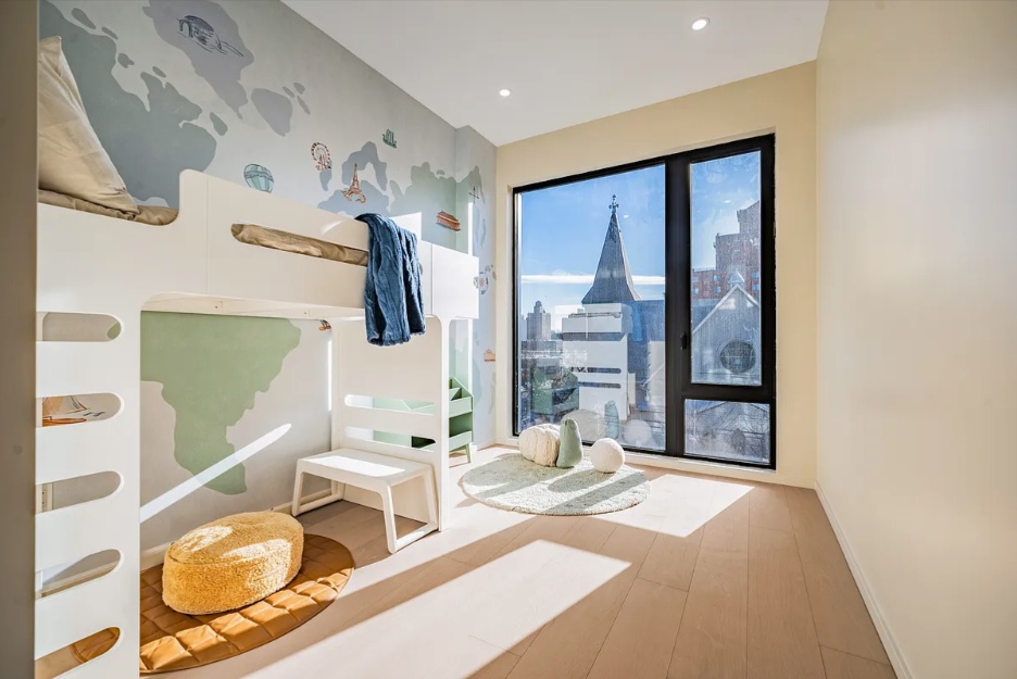 #10 photo, 31-16 21st Street, Astoria , NY 11106