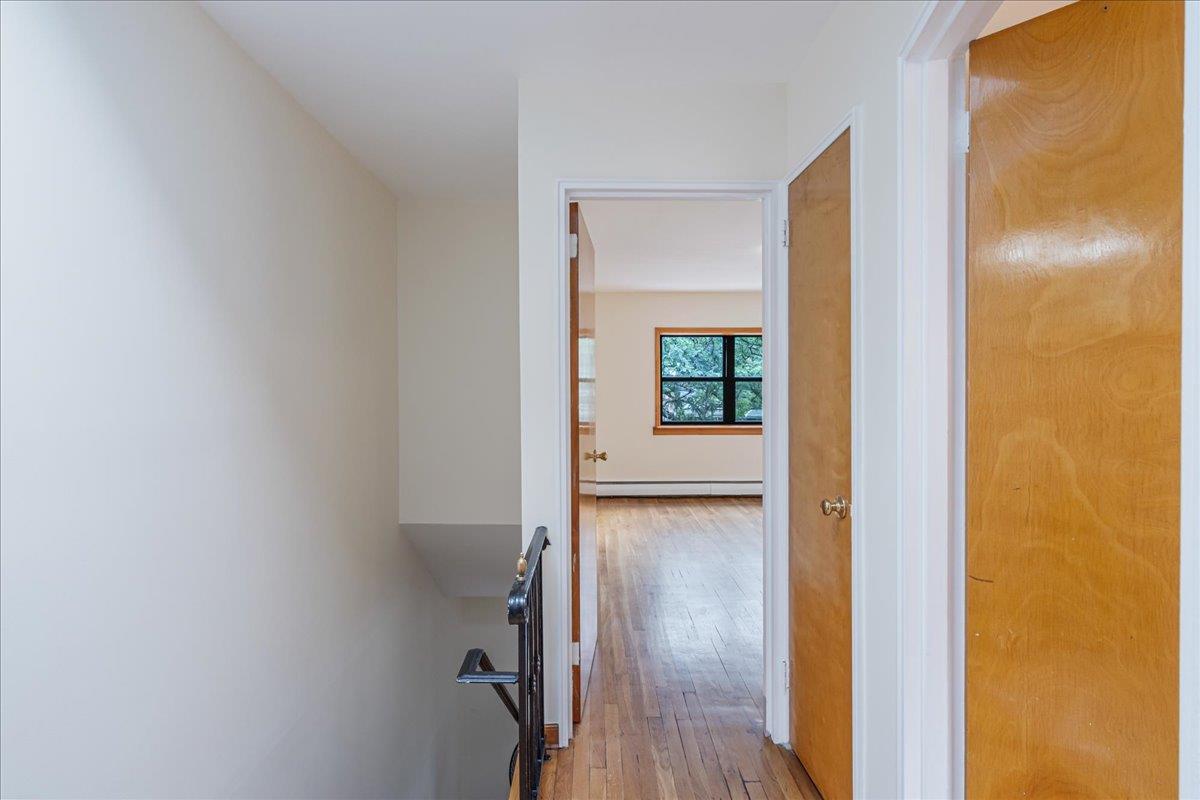 #14 photo, 53-26 61st Street, كوينز Maspeth , NY 11378