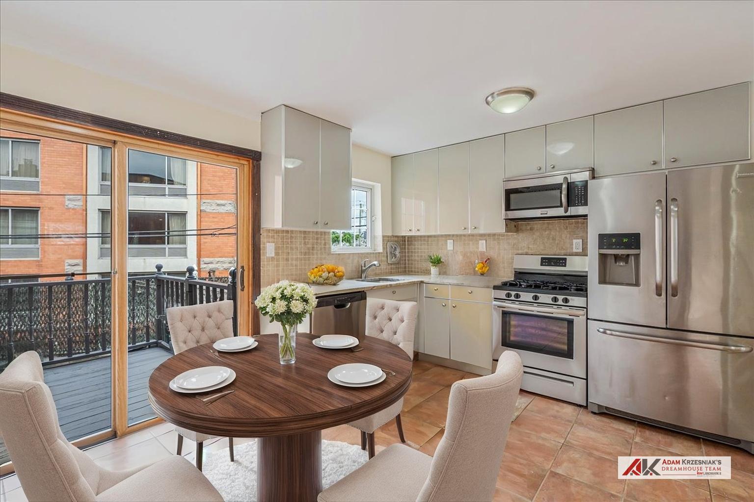 #9 photo, 53-26 61st Street, كوينز Maspeth , NY 11378