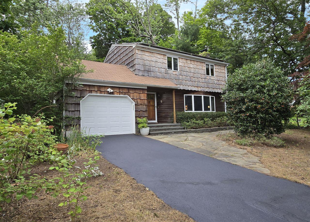 #1 photo, 2 Maple Avenue, 東長島 Stony Brook , NY 11790