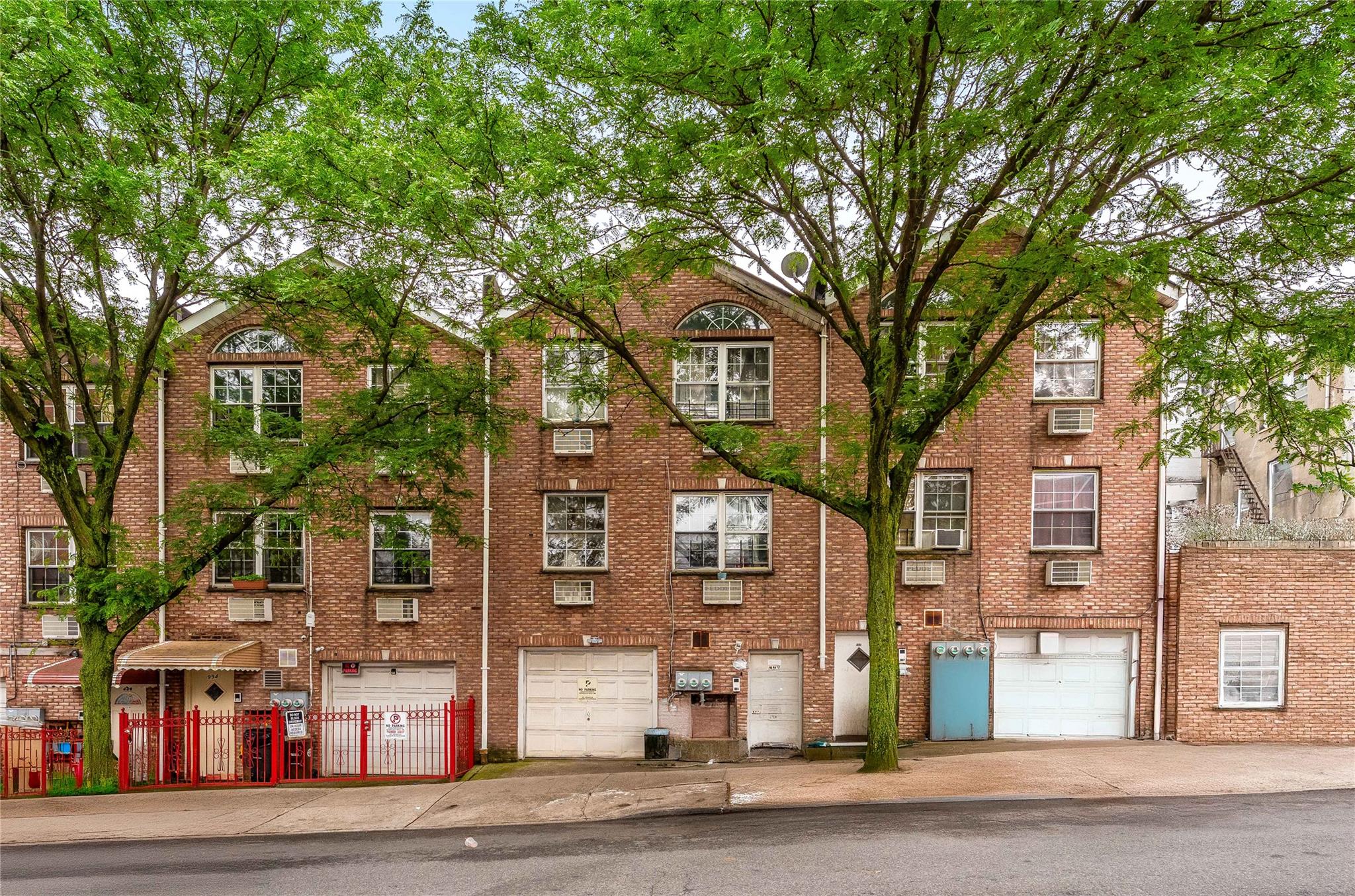 #1 photo, 992 Jennings Street, 布朗士 Bronx , NY 10460