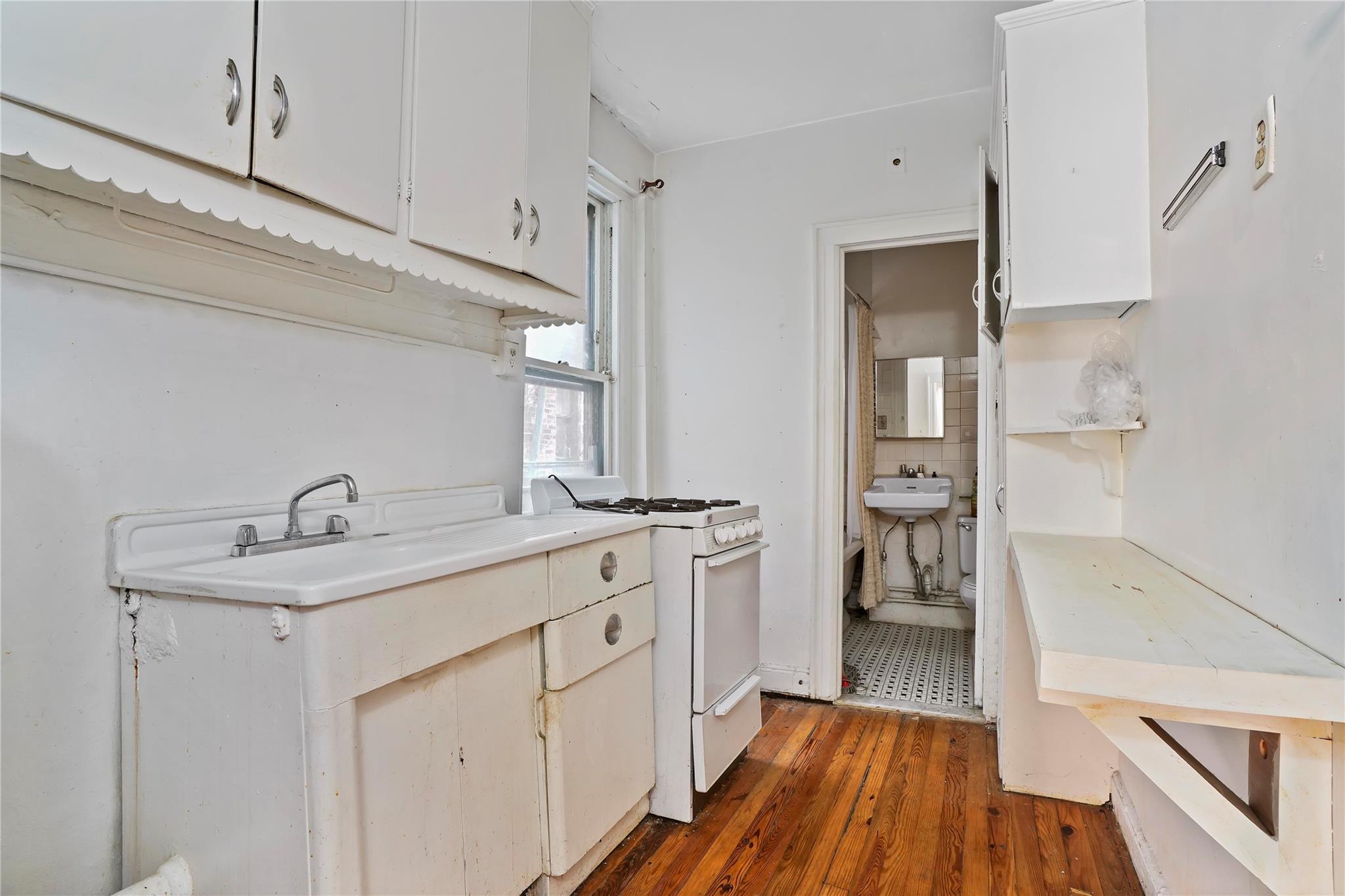 #9 photo, 234-238 Powers Street, ブルックリン区 Brooklyn , NY 11211