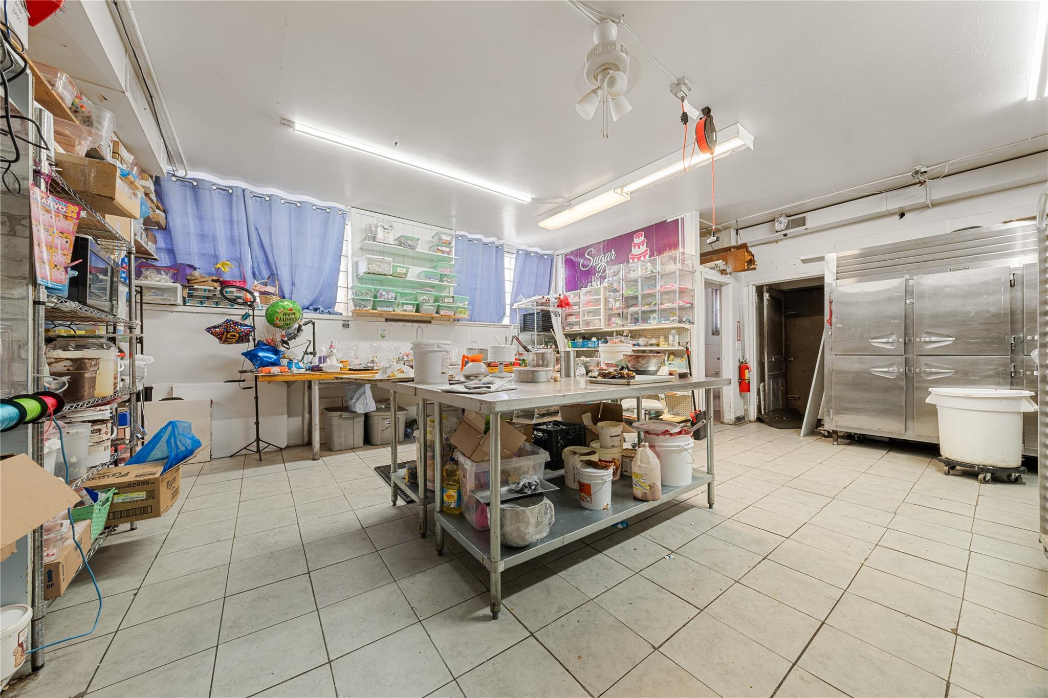 #9 photo, 13 S Country Road, サフォーク郡 East Patchogue , NY 11772