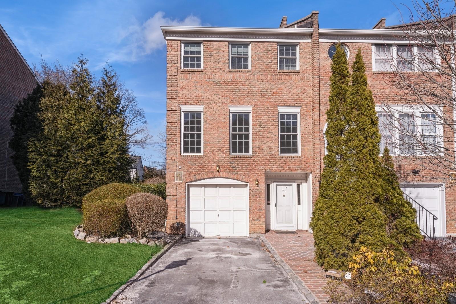 #1 photo, 79 Marjorie Court, 長島 曼哈塞特 Manhasset , NY 11030