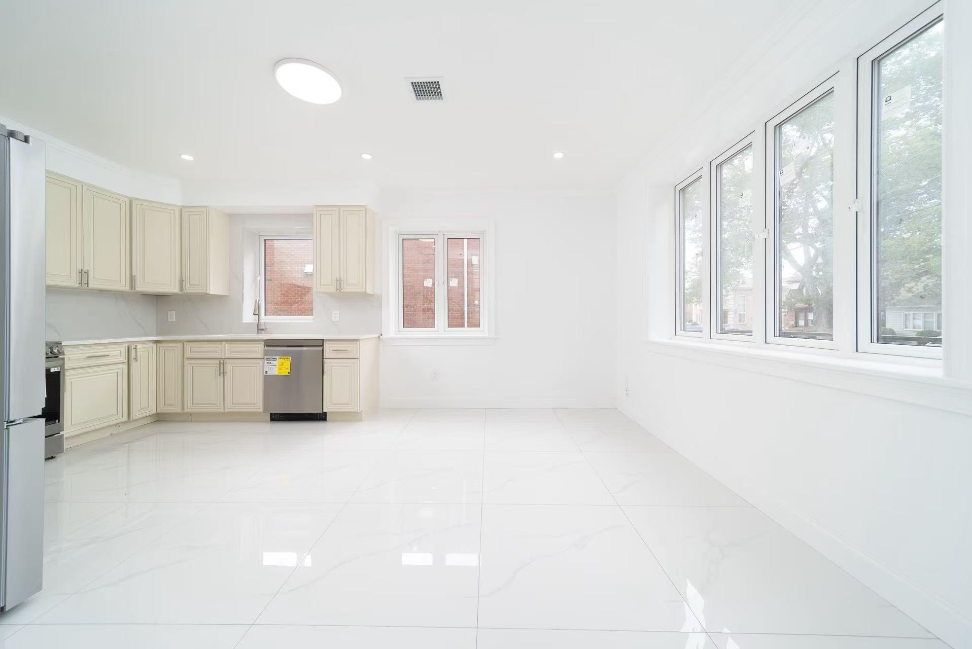 #9 photo, 150-28 17 Road, クイーンズ区 Whitestone , NY 11357