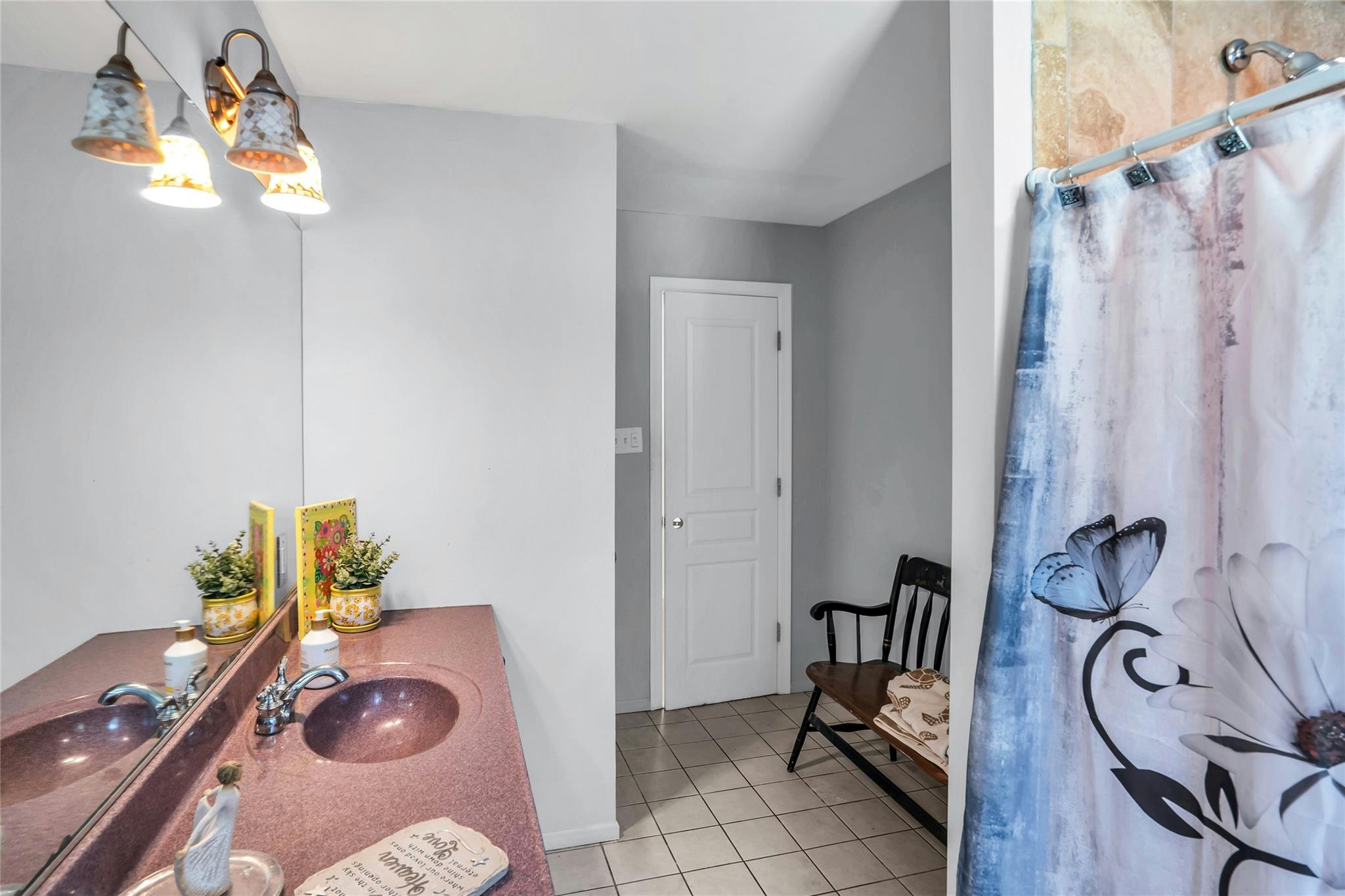 #11 photo, 11 Grove Avenue, 東長島 圣占士 Saint James , NY 11780