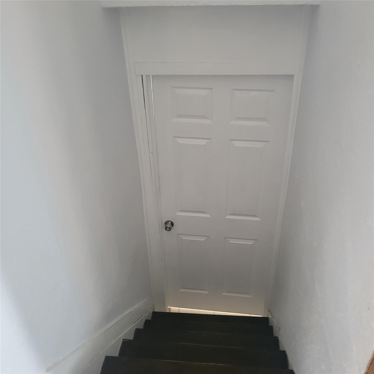 #13 photo, 5 Sportsmans Avenue, Freeport , NY 11520