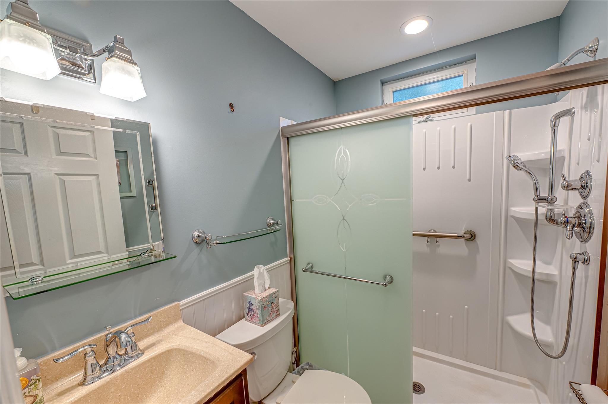 #13 photo, 44 Crestwood Drive, Huntington Station , NY 11746