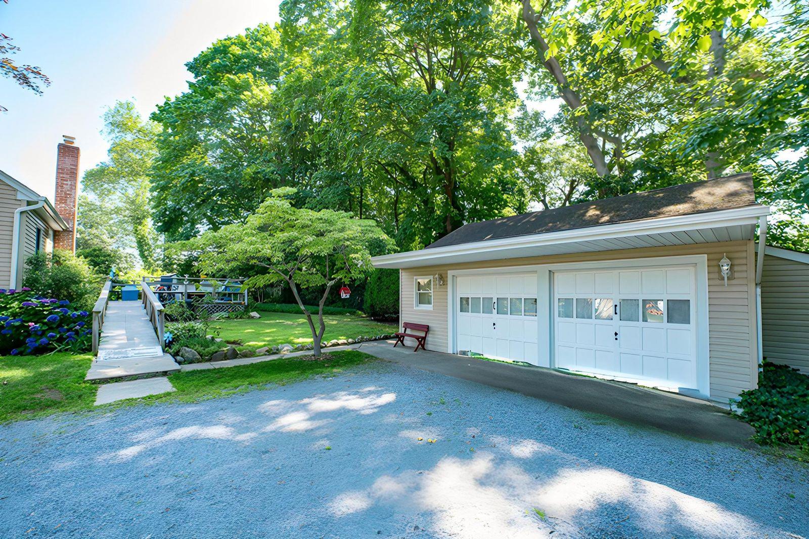 #2 photo, 44 Crestwood Drive, Huntington Station , NY 11746