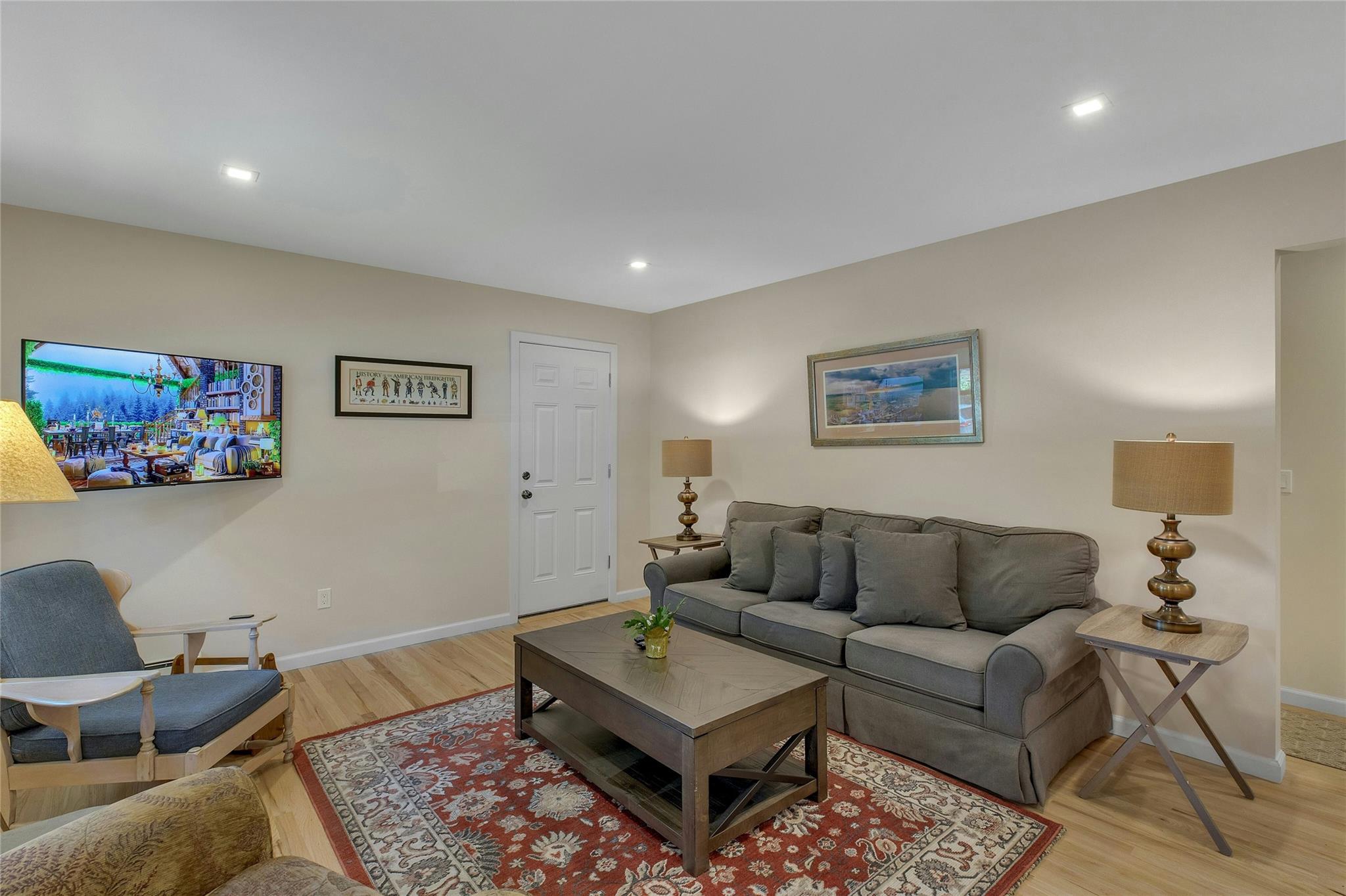 #4 photo, 38 Woodridge Road, Hampton Bays , NY 11946