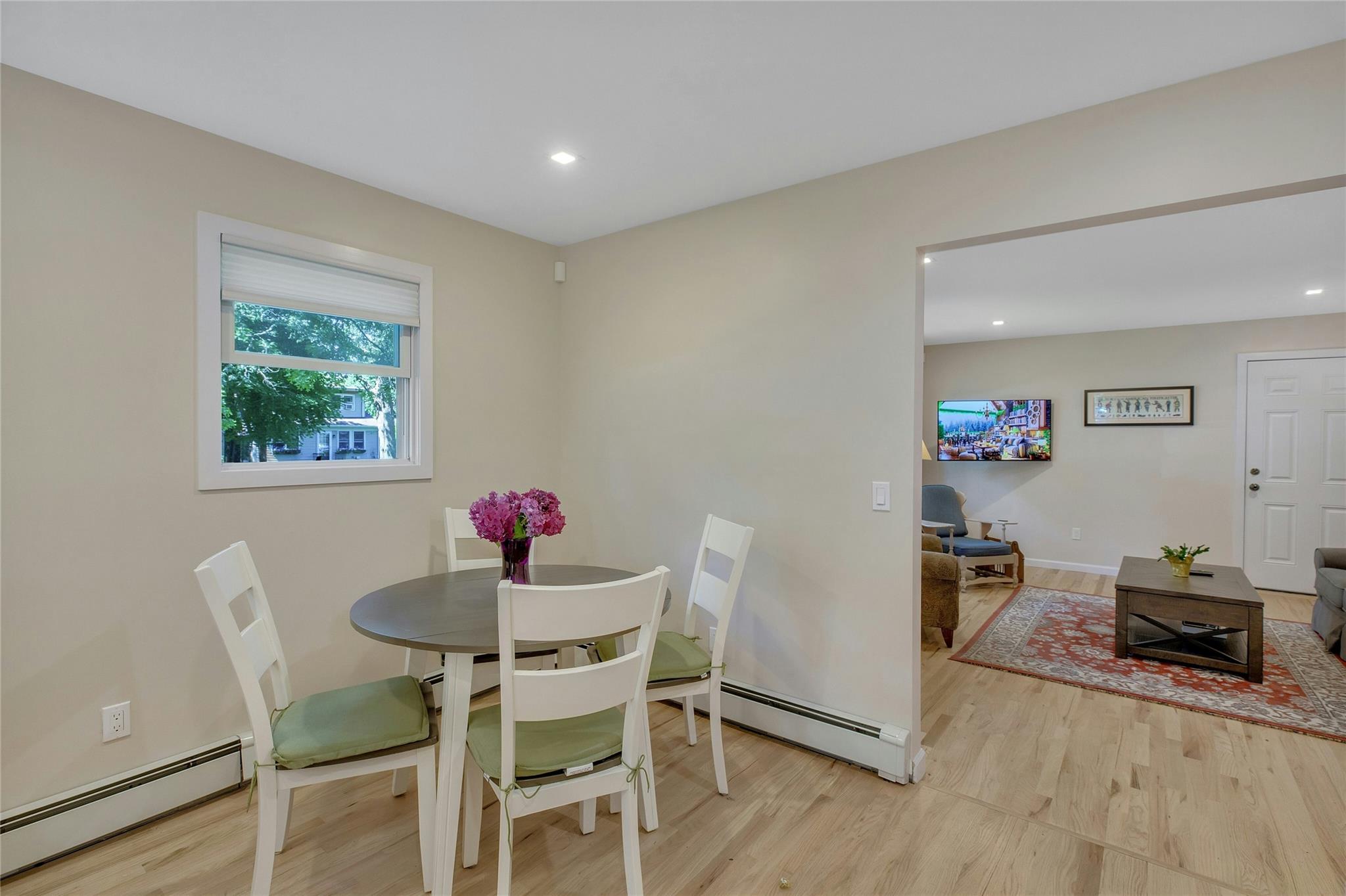 #6 photo, 38 Woodridge Road, Hampton Bays , NY 11946