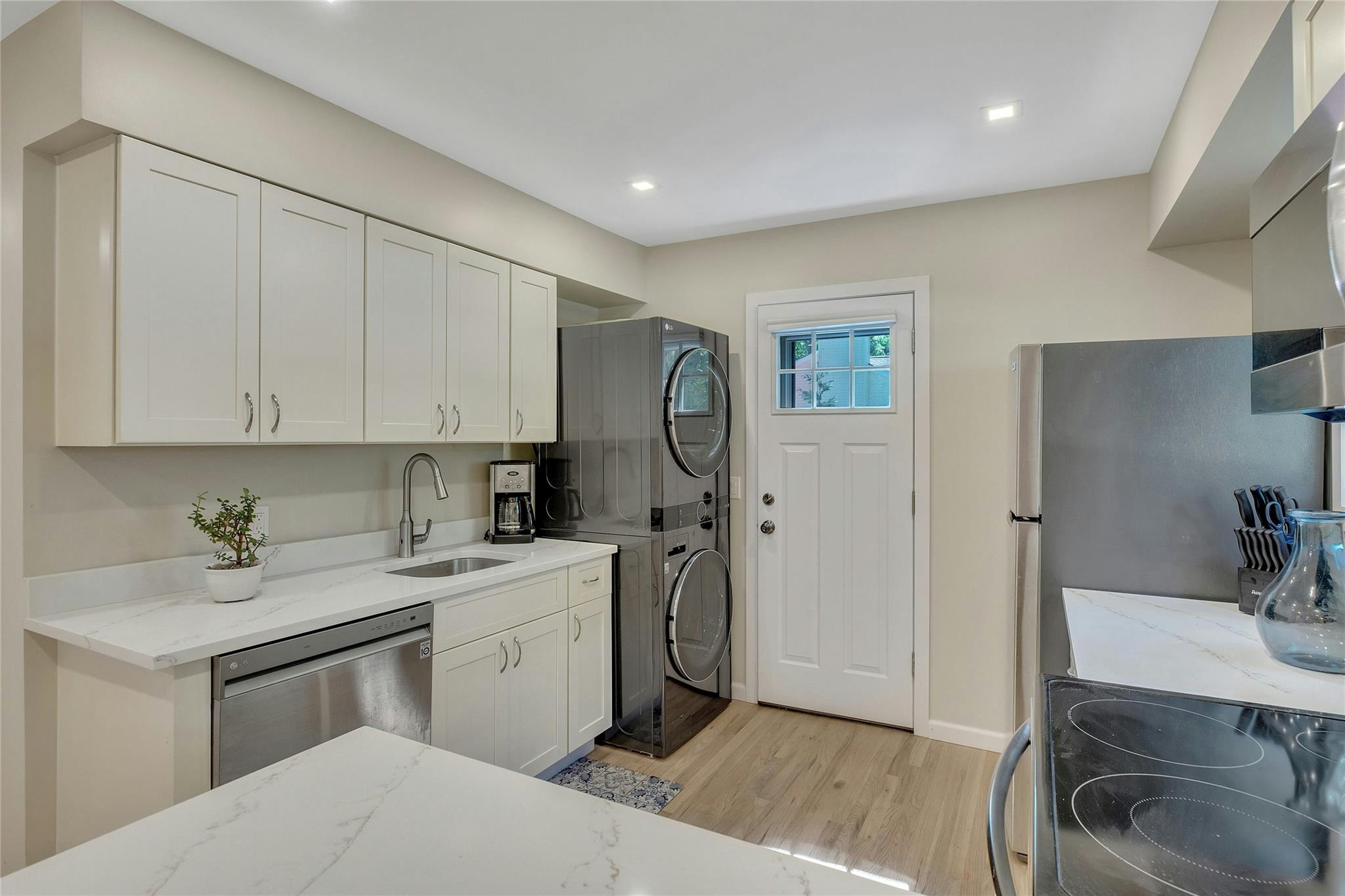 #8 photo, 38 Woodridge Road, Hampton Bays , NY 11946