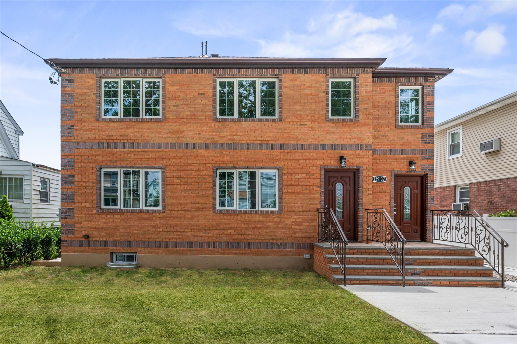 #1 photo, 13937 253rd Street, Rosedale , NY 11422