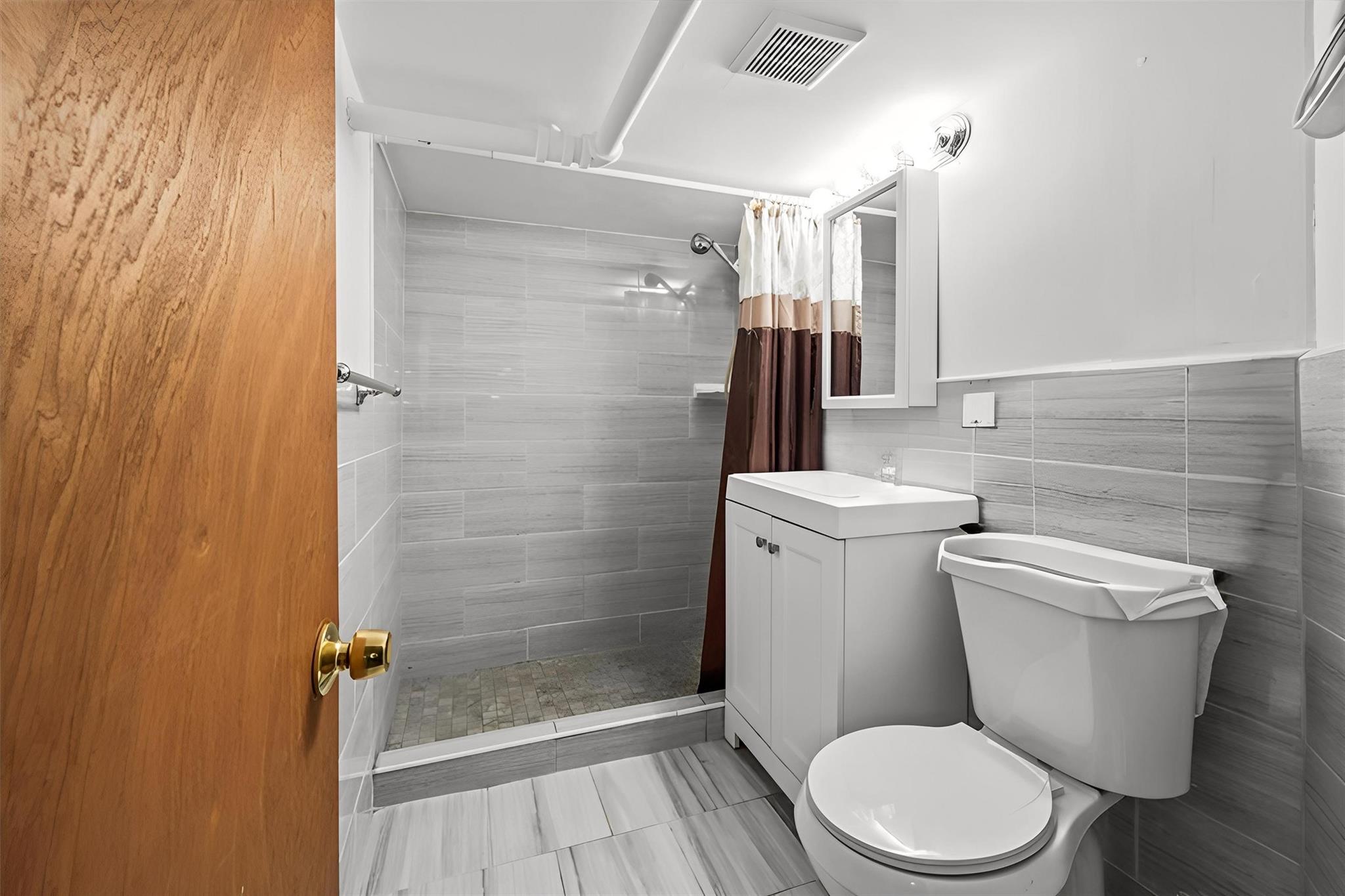 #10 photo, 10934 125th Street, South Ozone Park , NY 11420