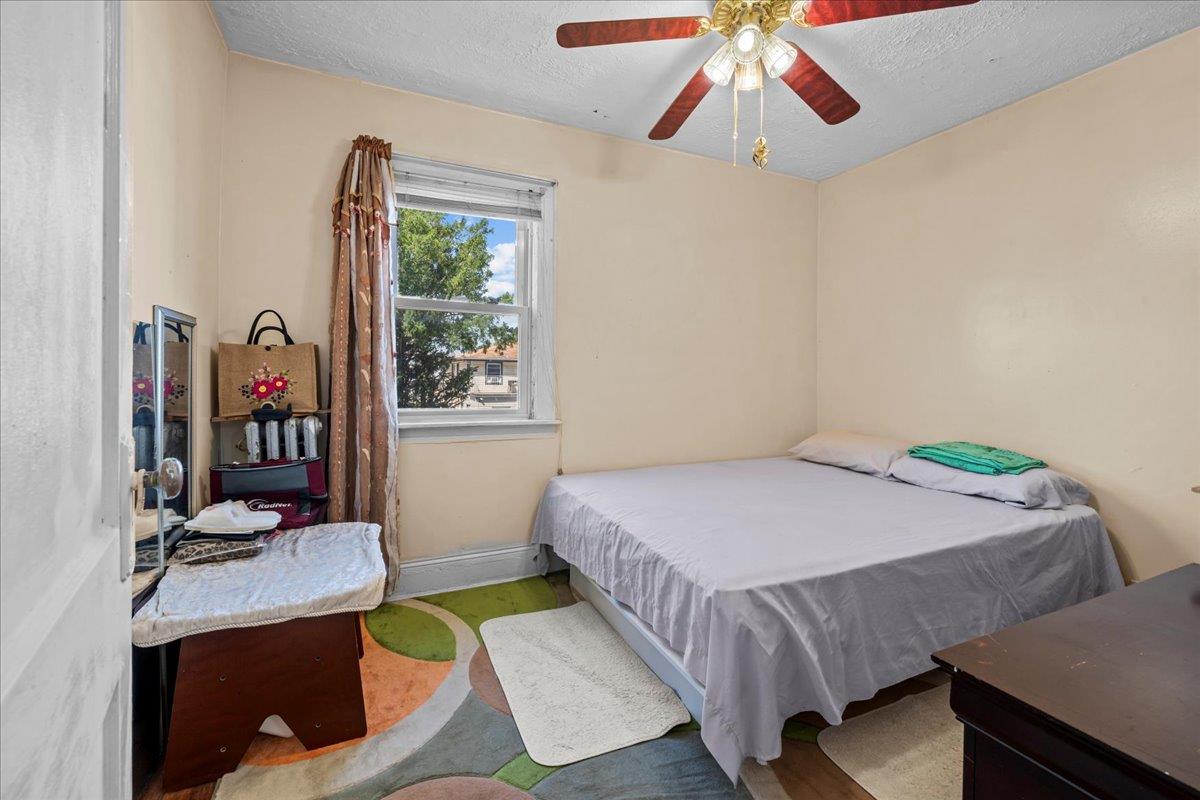 #5 photo, 10934 125th Street, South Ozone Park , NY 11420