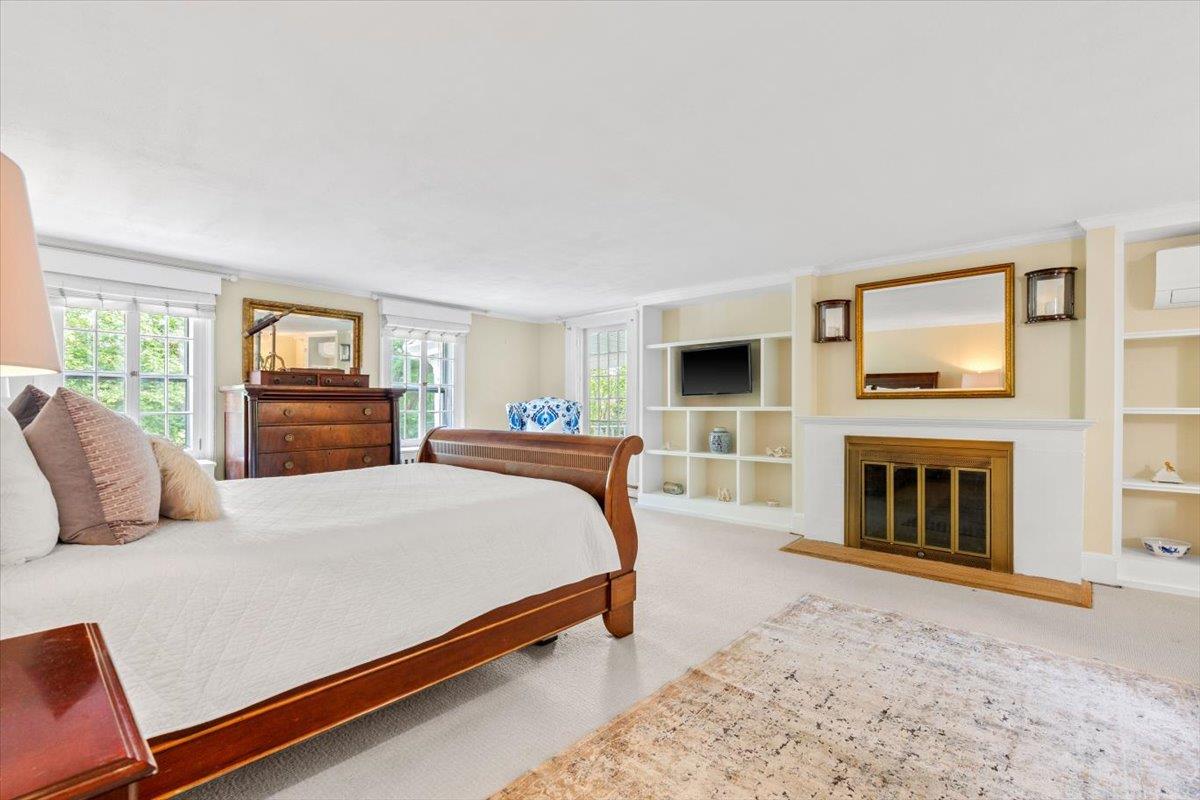 #16 photo, 655 North Street, Harrison , NY 10580