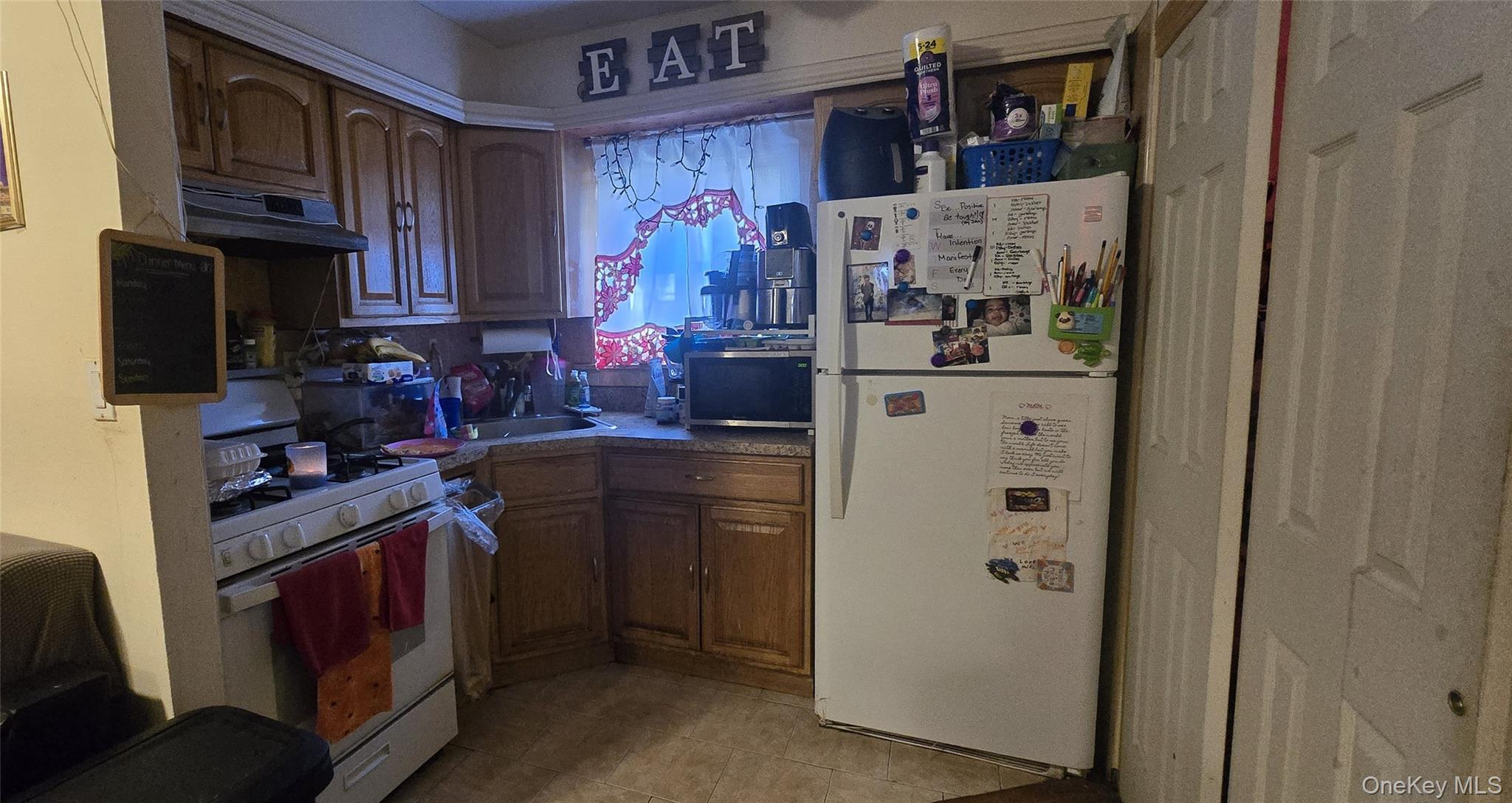 #17 photo, 3001 Olinville Avenue, ブロンクス区 Bronx , NY 10467