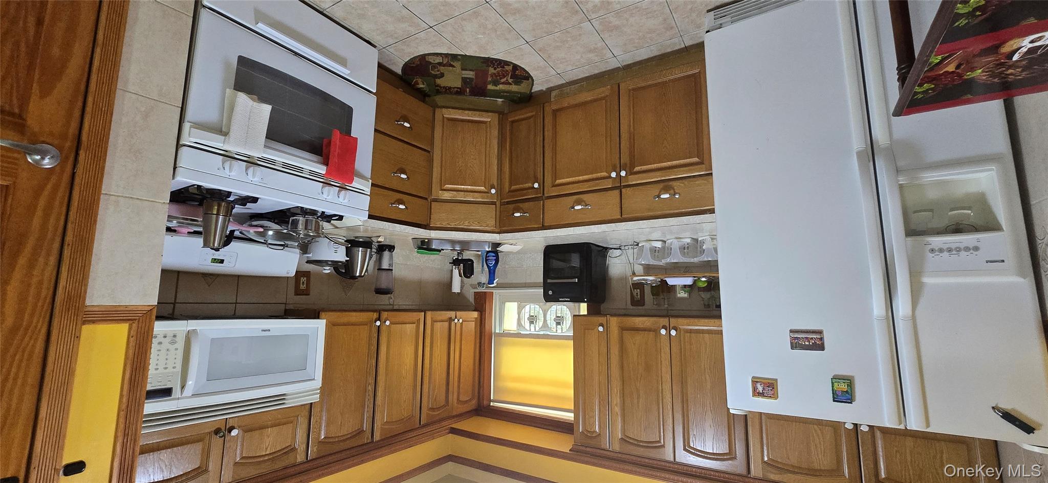 #7 photo, 3001 Olinville Avenue, ブロンクス区 Bronx , NY 10467