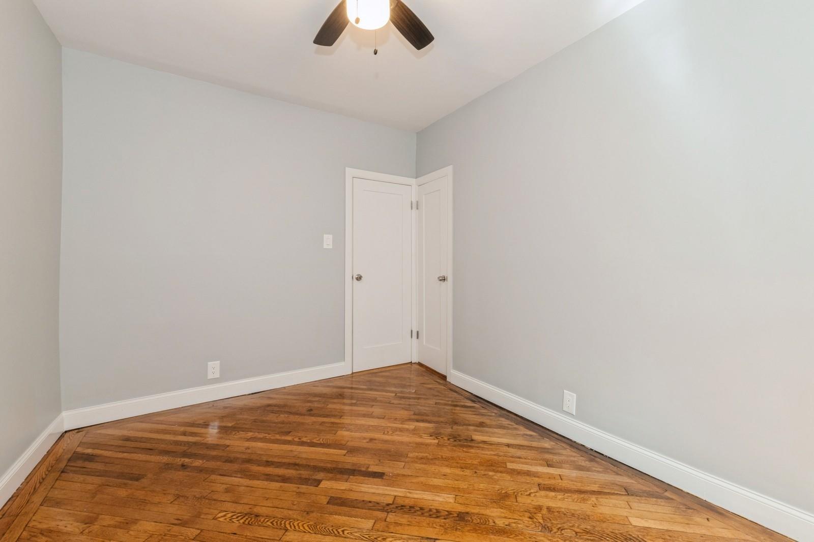 #20 photo, 1110 Caton Avenue, Brooklyn , NY 11218