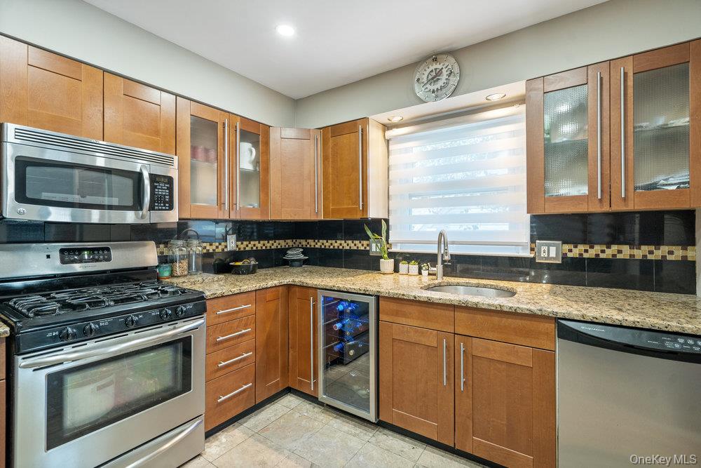 #19 photo, 95 Foster Avenue, ナッソー郡 Valley Stream , NY 11580