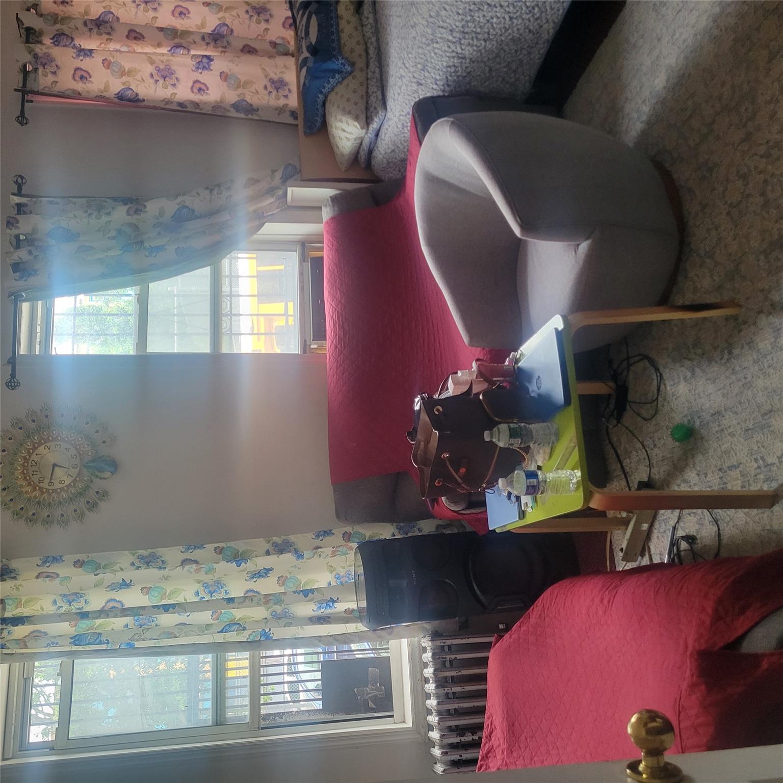 #10 photo, 648 Logan Street, ブルックリン区 Brooklyn , NY 11208