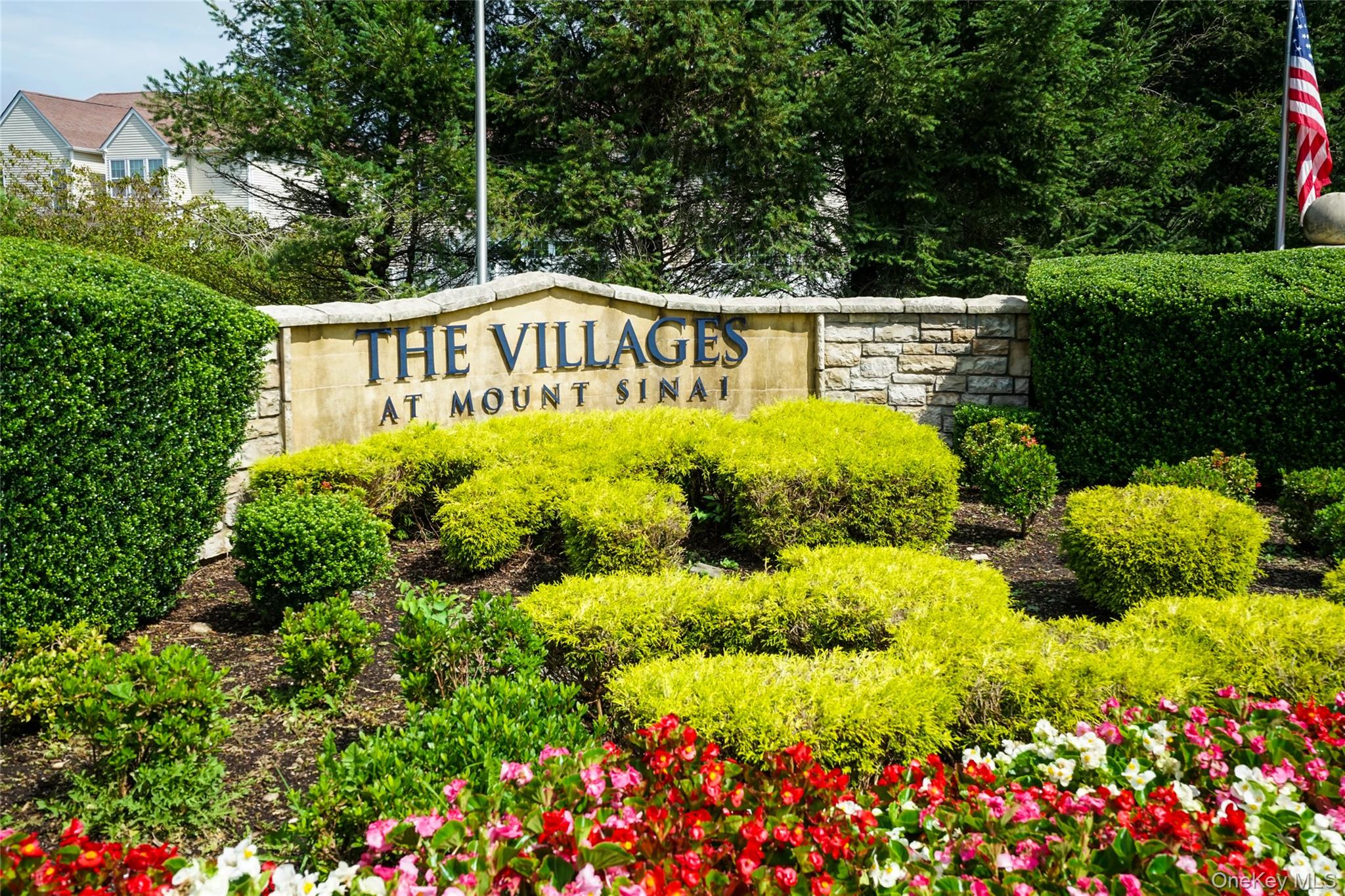 #2 photo, 109 Louden Loop, サフォーク郡 Mount Sinai , NY 11766