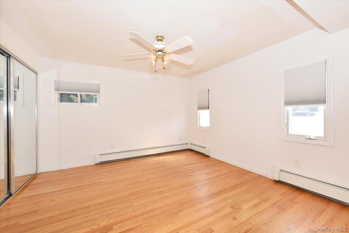 #13 photo, 243 Seaford Avenue, ナッソー郡 Massapequa , NY 11758