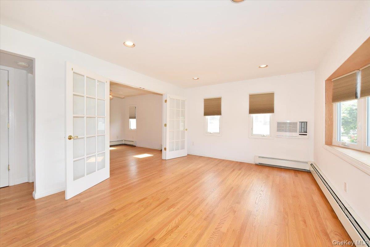 #5 photo, 243 Seaford Avenue, ナッソー郡 Massapequa , NY 11758