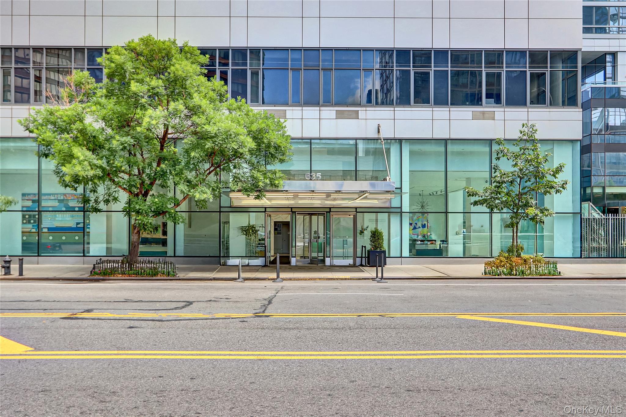 #3 photo, 635 W 42nd Street, マンハッタン New York (Manhattan) , NY 10036