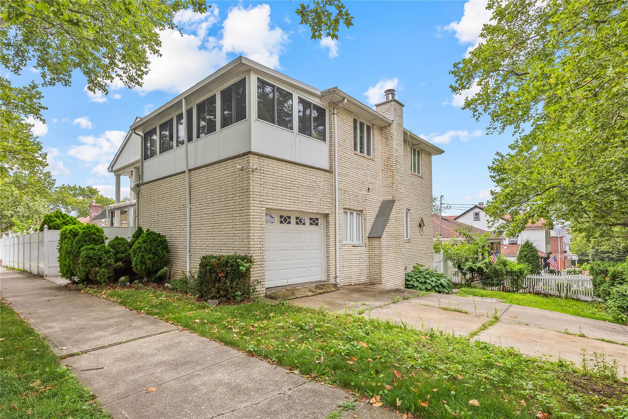 #1 photo, 154-70 11th Avenue, Beechhurst , NY 11357