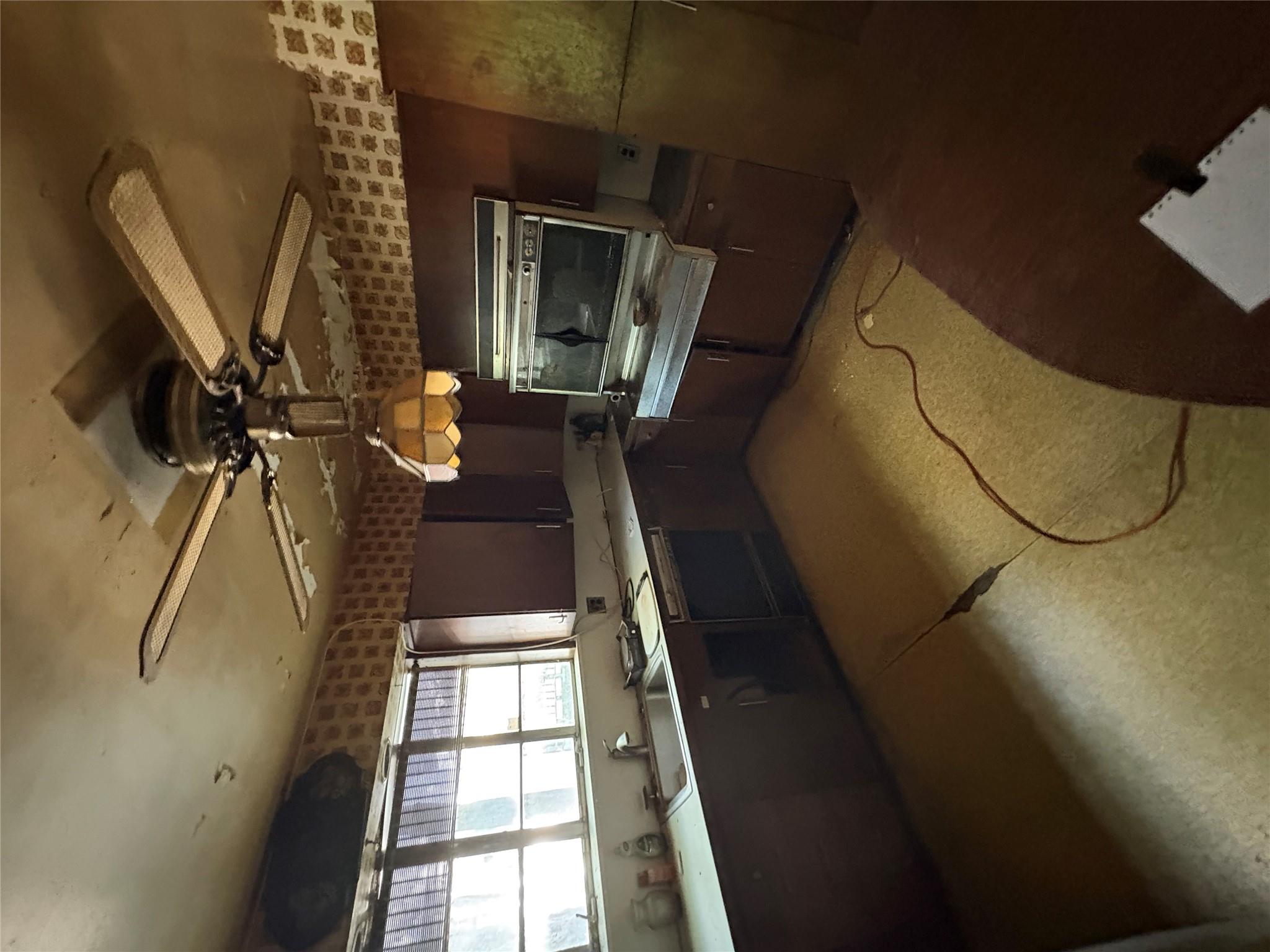 #10 photo, 425 W 256th Street, Bronx , NY 10471