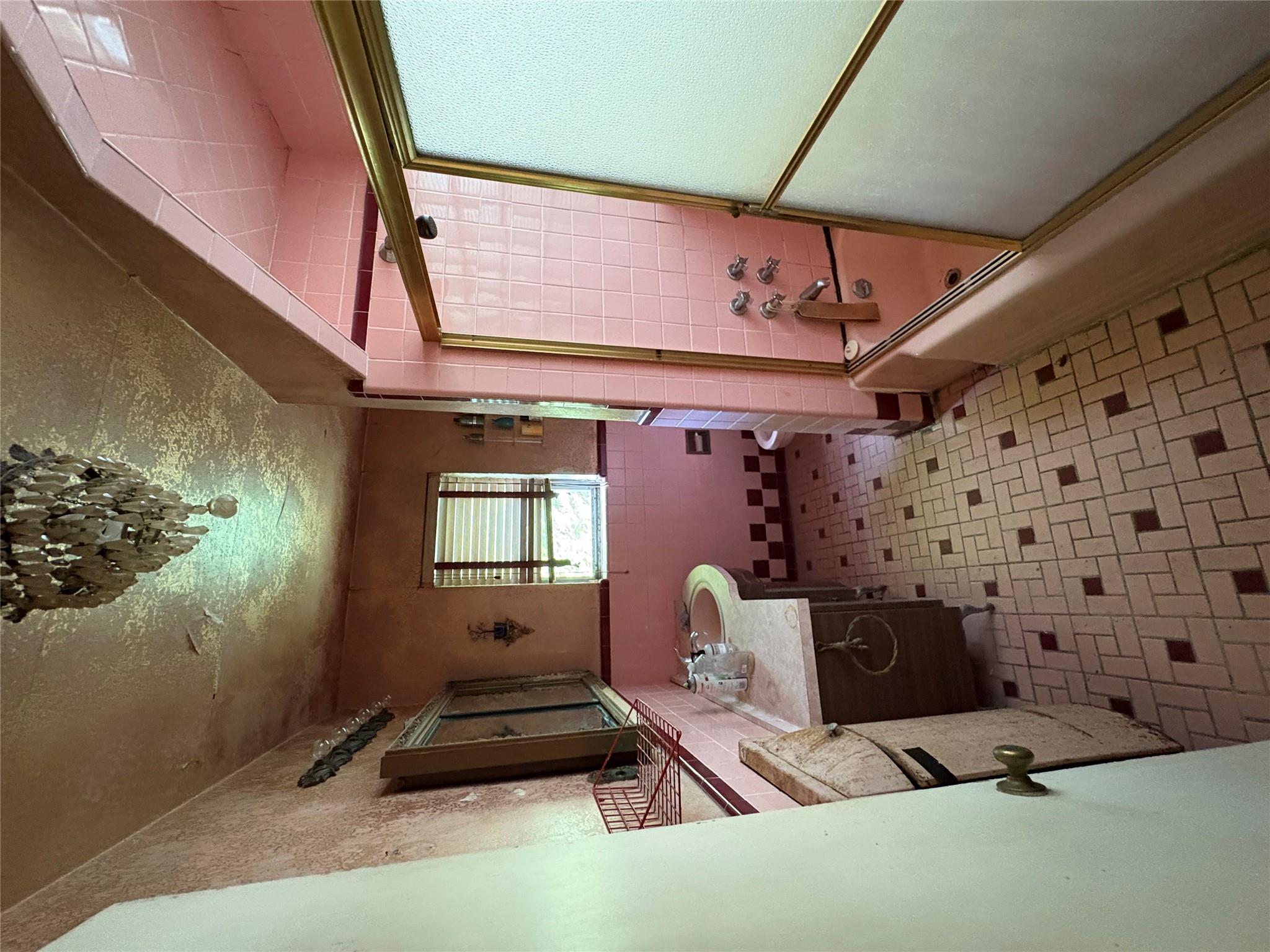 #16 photo, 425 W 256th Street, Bronx , NY 10471