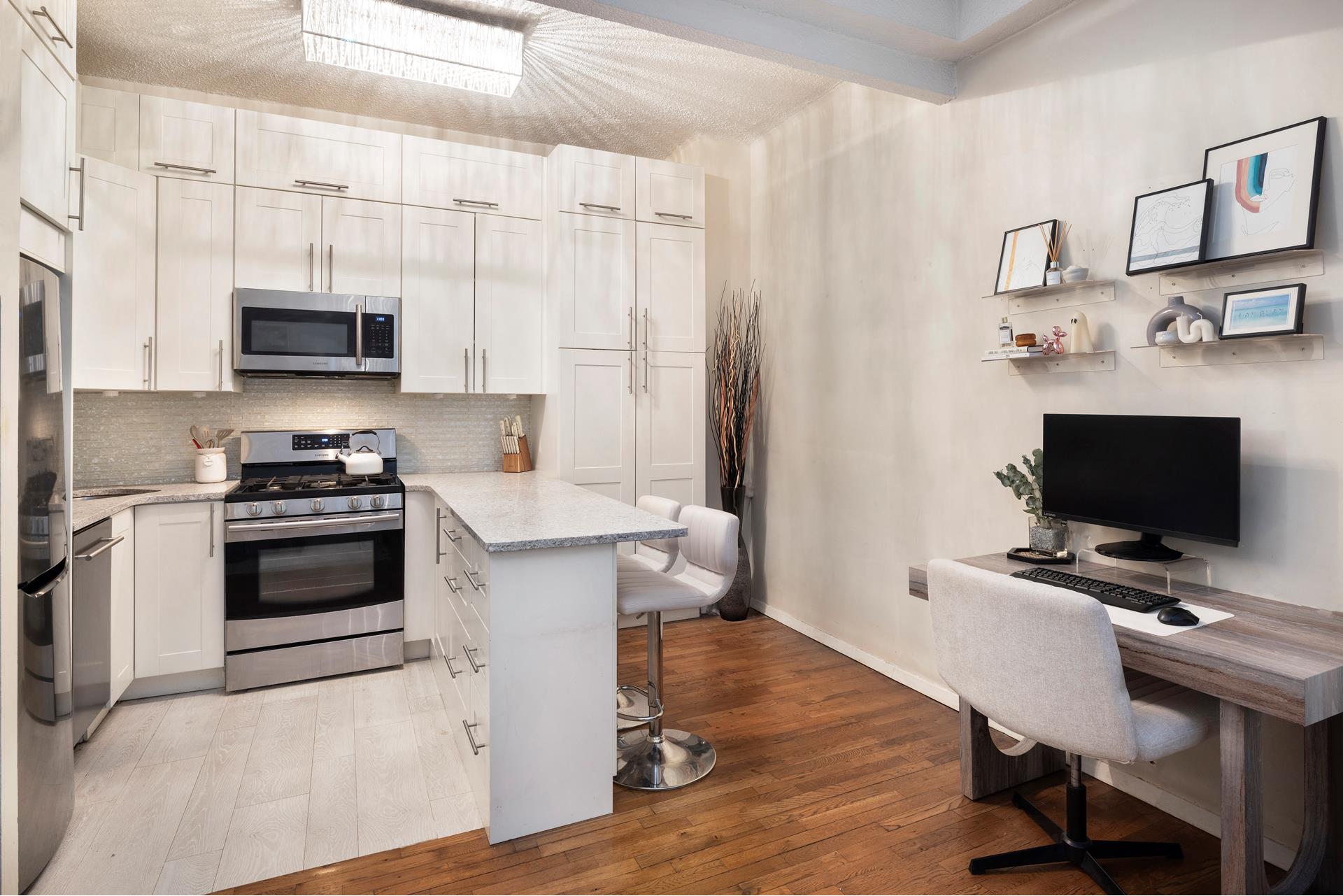 #4 photo, 4 LEXINGTON Avenue, マンハッタン Gramercy Park , NY 10010