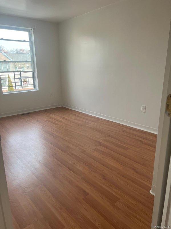 #10 photo, 596 Beech ter. Beech Terrace, Bronx , NY 10454