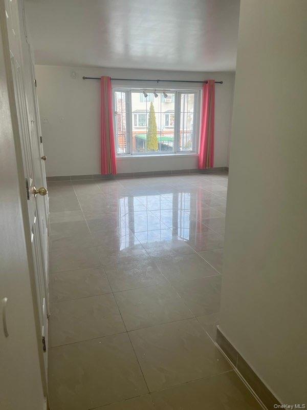 #12 photo, 596 Beech ter. Beech Terrace, Bronx , NY 10454