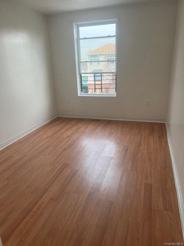 #16 photo, 596 Beech ter. Beech Terrace, Bronx , NY 10454