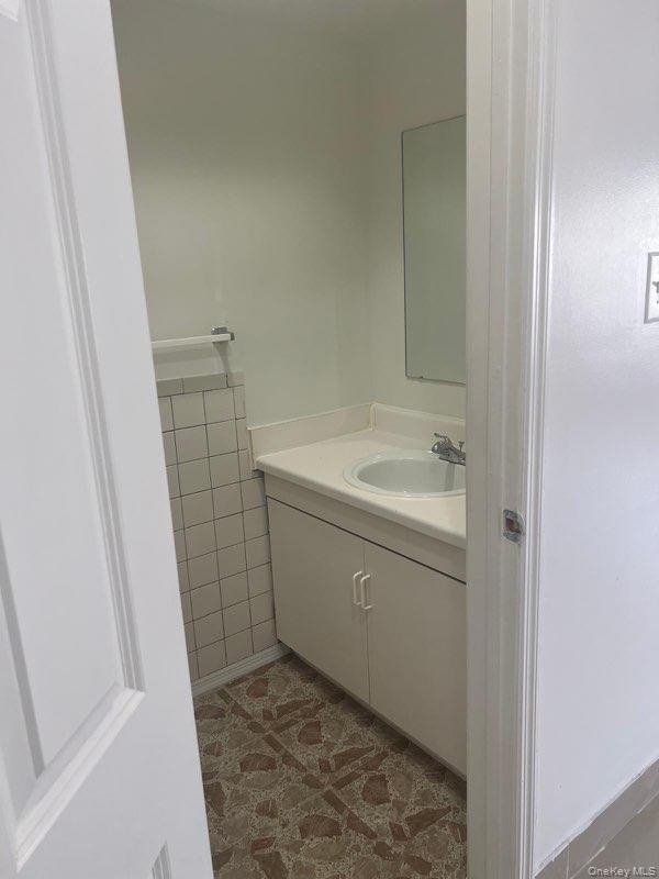 #2 photo, 596 Beech ter. Beech Terrace, Bronx , NY 10454