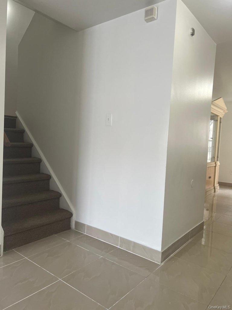 #3 photo, 596 Beech ter. Beech Terrace, Bronx , NY 10454